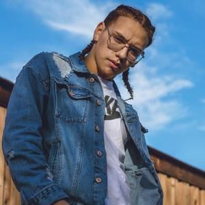 Meet your Posher, Eddy